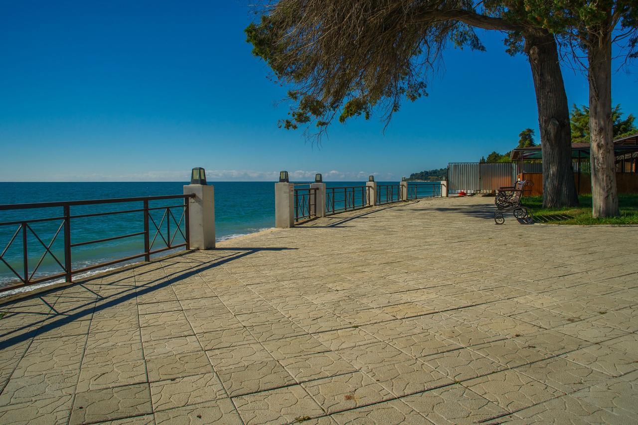 Anakopia Club Hotel New Athos Exterior photo