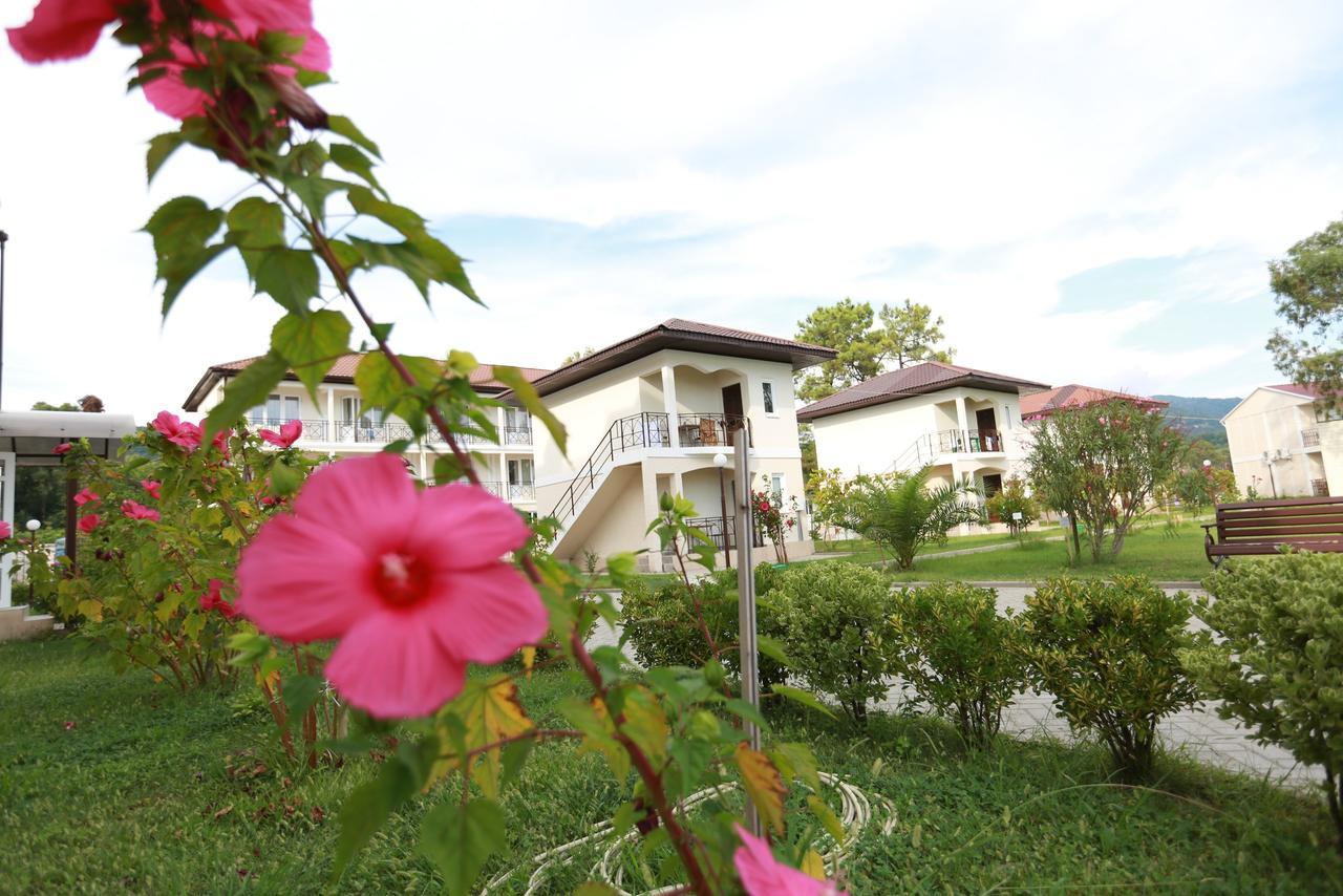 Anakopia Club Hotel New Athos Exterior photo