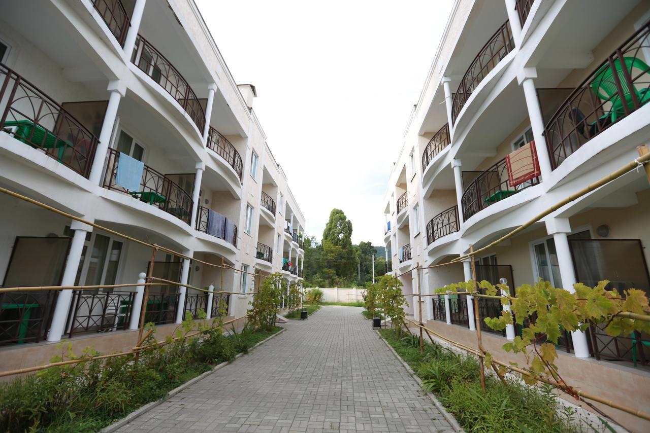 Anakopia Club Hotel New Athos Exterior photo